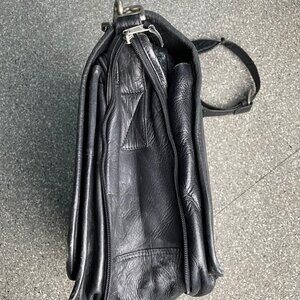 Latico Leathers Laptop Messenger Bag